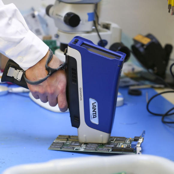 Портативный рентгенофлуоресцентный анализатор Olympus Vanta