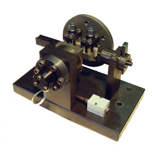 Магнитно-резонансная машина RUMUL Cracktronic 160