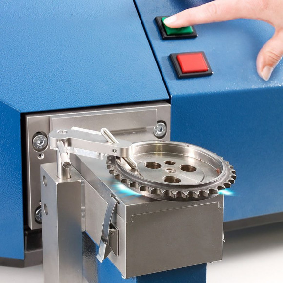 Оптико-эмиссионный спектрометр FOUNDRY-MASTER UVR Оптико-эмиссионный спектрометр FOUNDRY-MASTER UVR