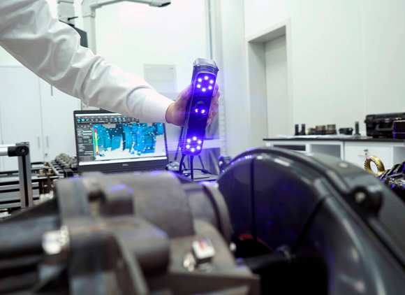 Портативный лазерный 3D-сканер Элетскан III Портативный лазерный 3D-сканер Элетскан III