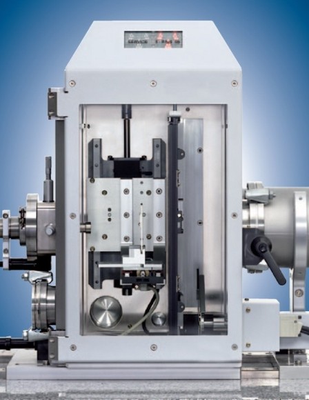 Рентгеновский дифрактометр NANOSTAR